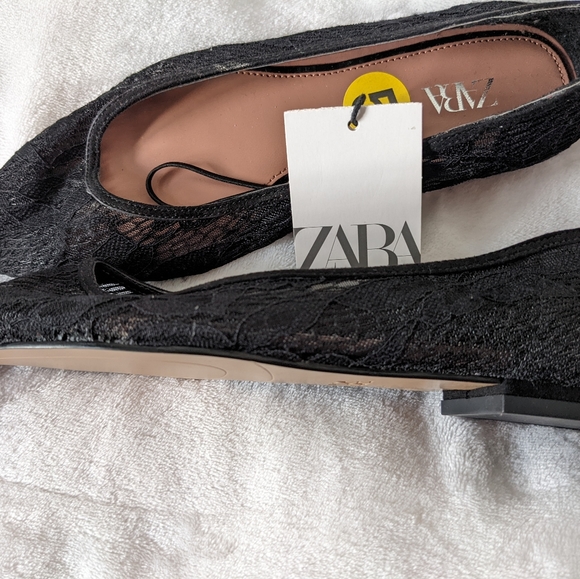 Zara Lace Pointed Flat shoes - Picture 3 of 4